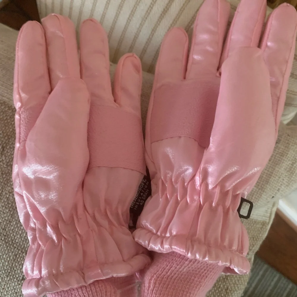 Pink Winter Gloves